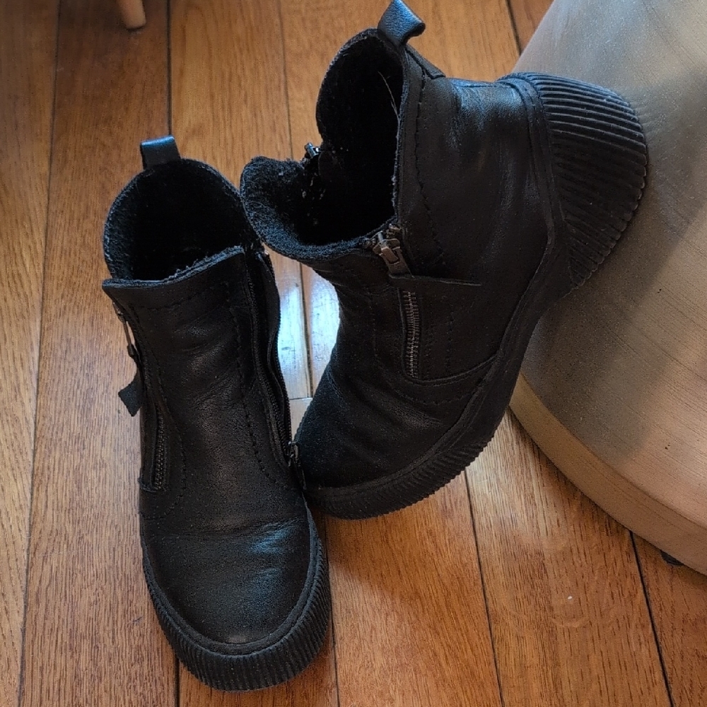 Women's Spring Step Kelko Black Boots